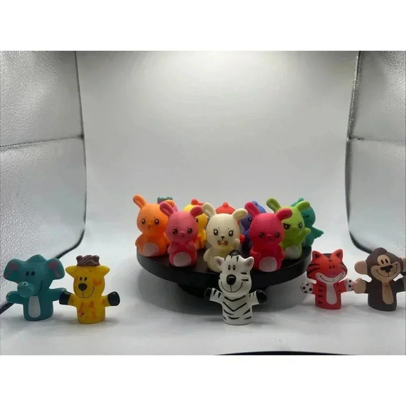 Bunnies Chicks Emotions And Zoo Animal Finger Puppets Lot Of 15 - Picture 1 of 6
